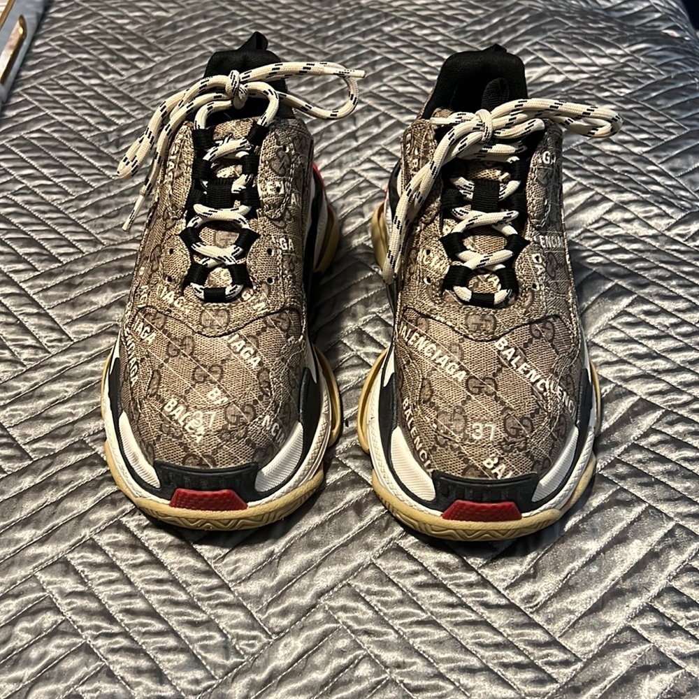 Sold****Gucci X balenciaga the Hacker Project triple S sneakers